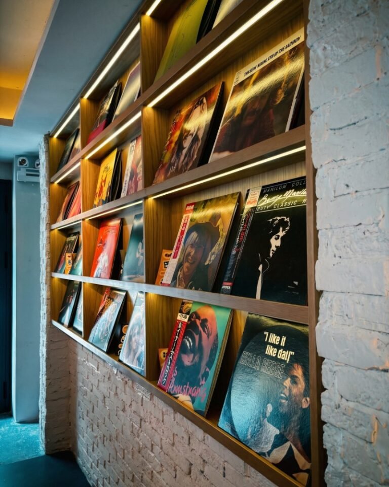CUR8 Saigon, District 1 — photo 3
