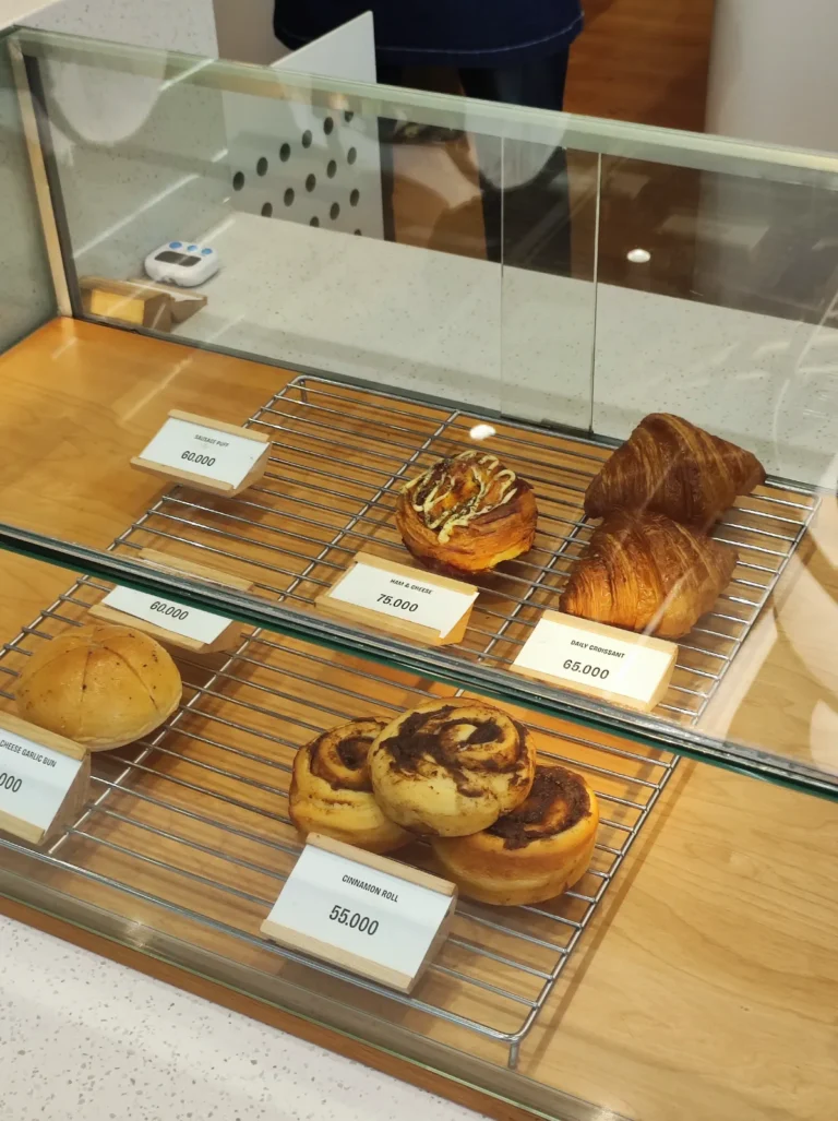 Every Half Coffee Roasters - Hồ Con Rùa, Ho Chi Minh City